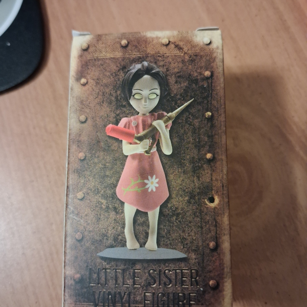 Little Sister Vinyl Figure - Pink Dress